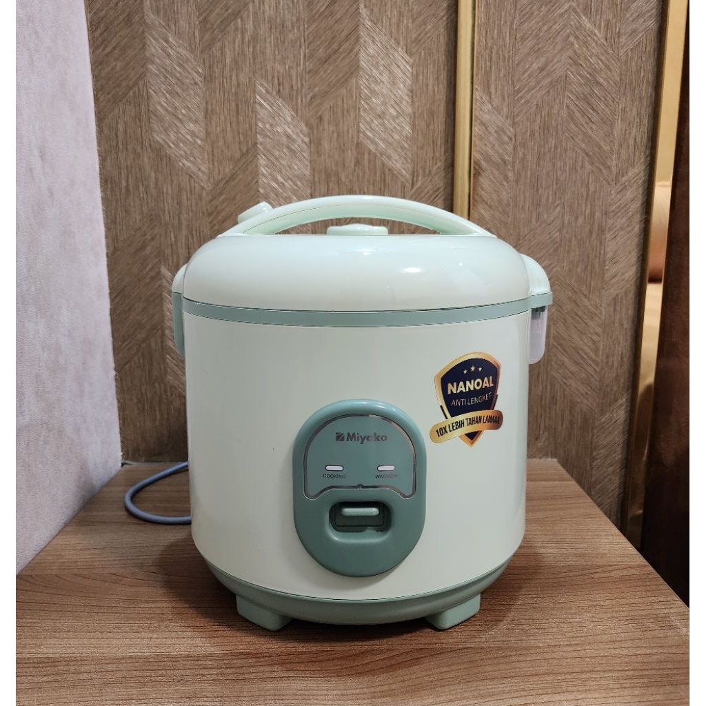 Magic Com Miyako MCM 559 SBC Nanoal