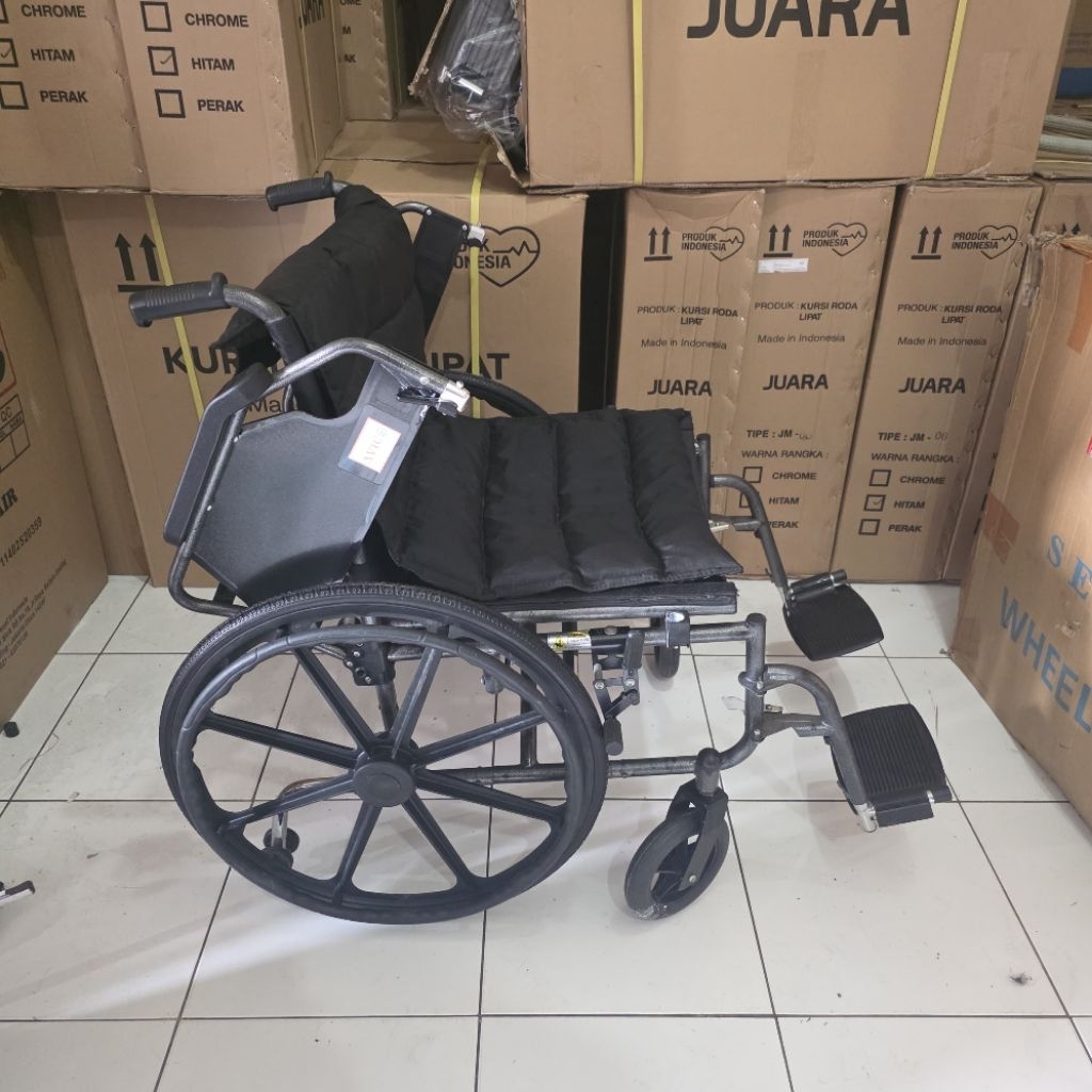 Kursi roda Jumbo Avico bekas kursi roda jumbo beban max 150 kg kursi roda seken bagus berkualitas