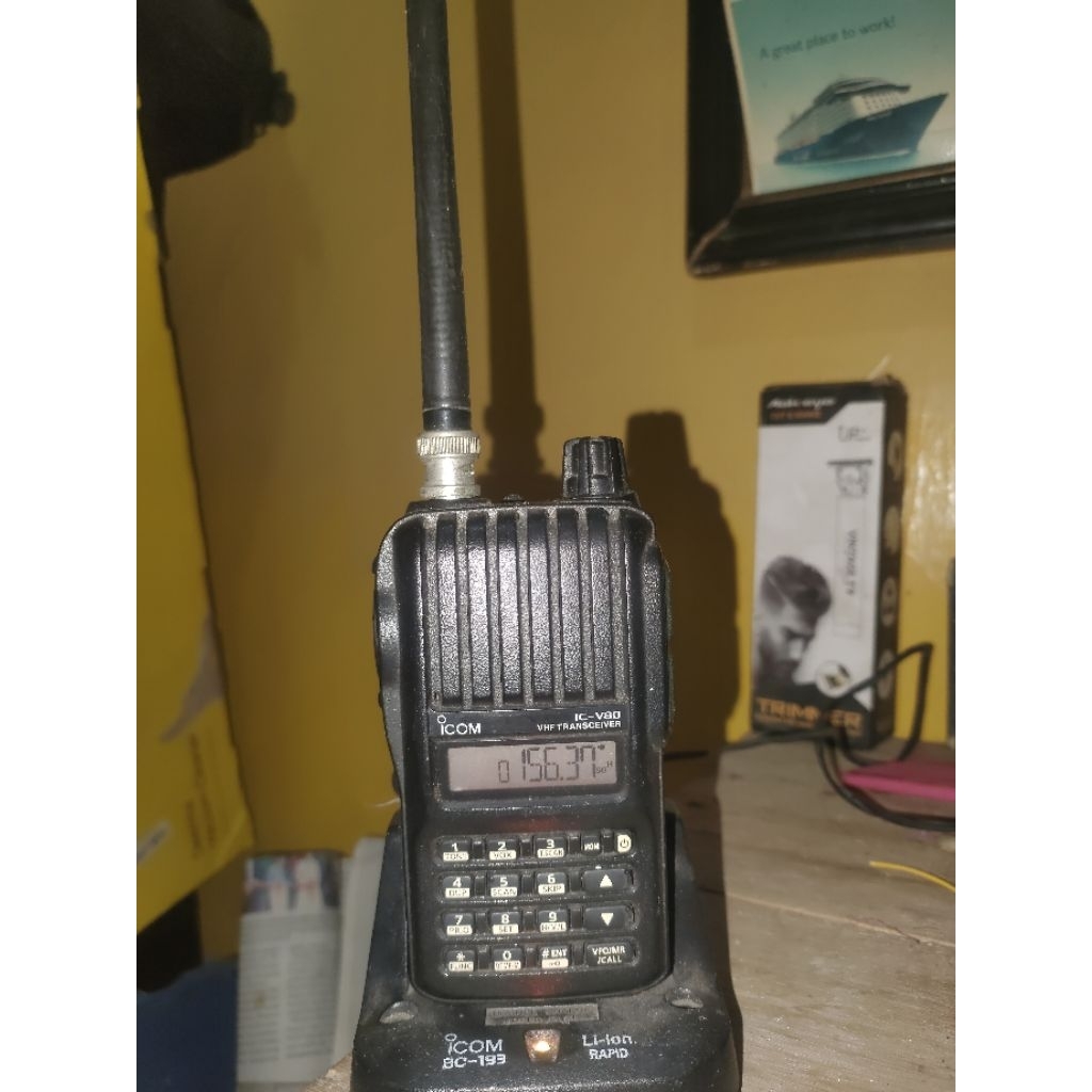 HT icom v80 ori jepang VHF