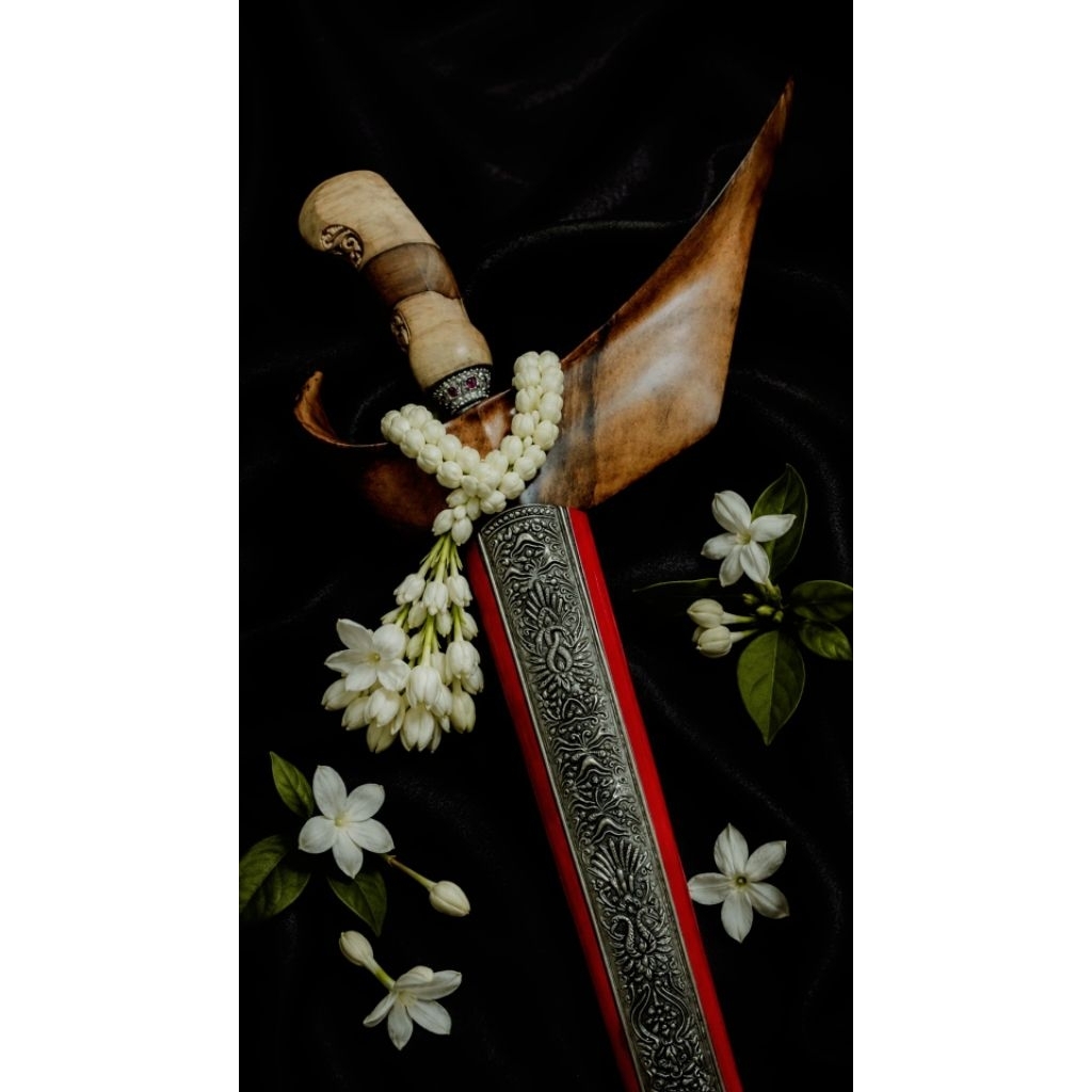 Keris brojol pamor miring