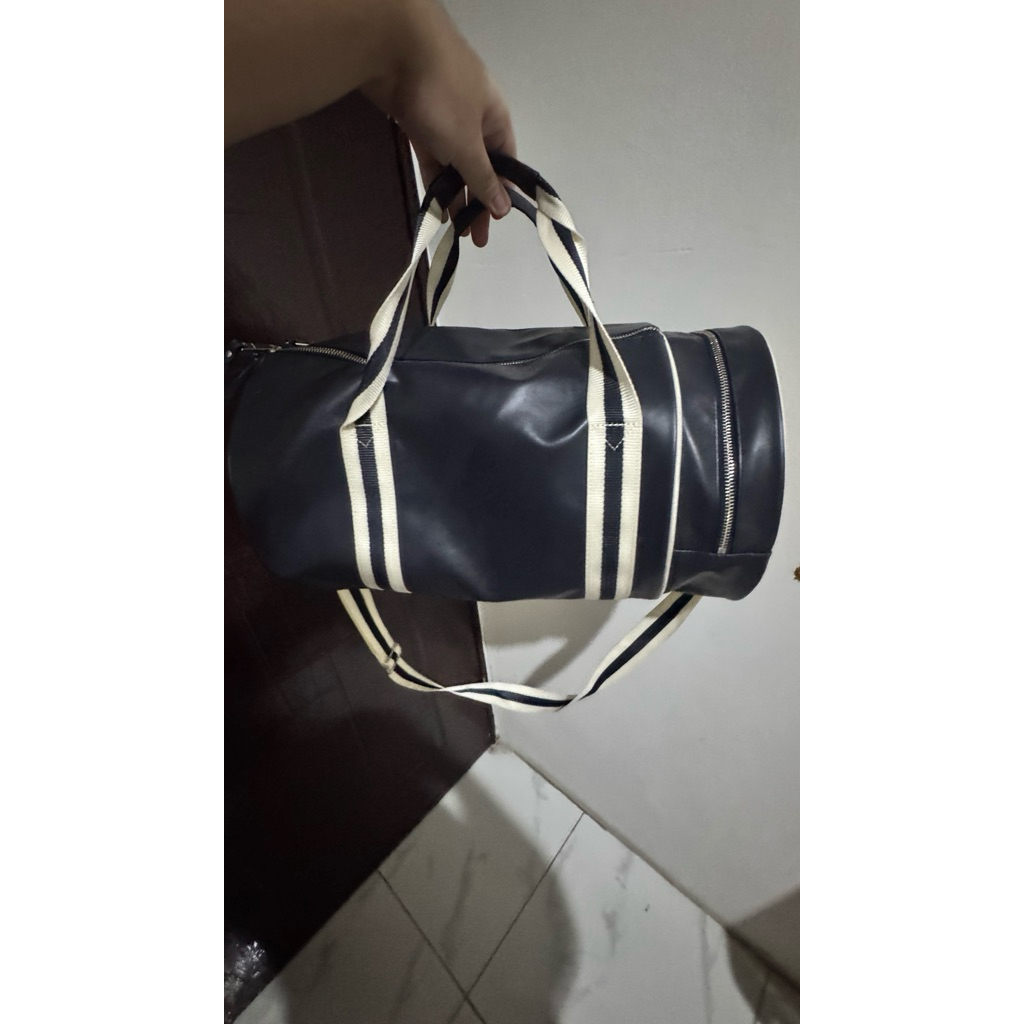 Fred Perry Navy Barrel Bag