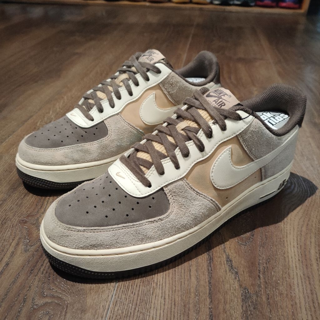 (Preloved) Sepatu Nike AF1 LV8 Size 43