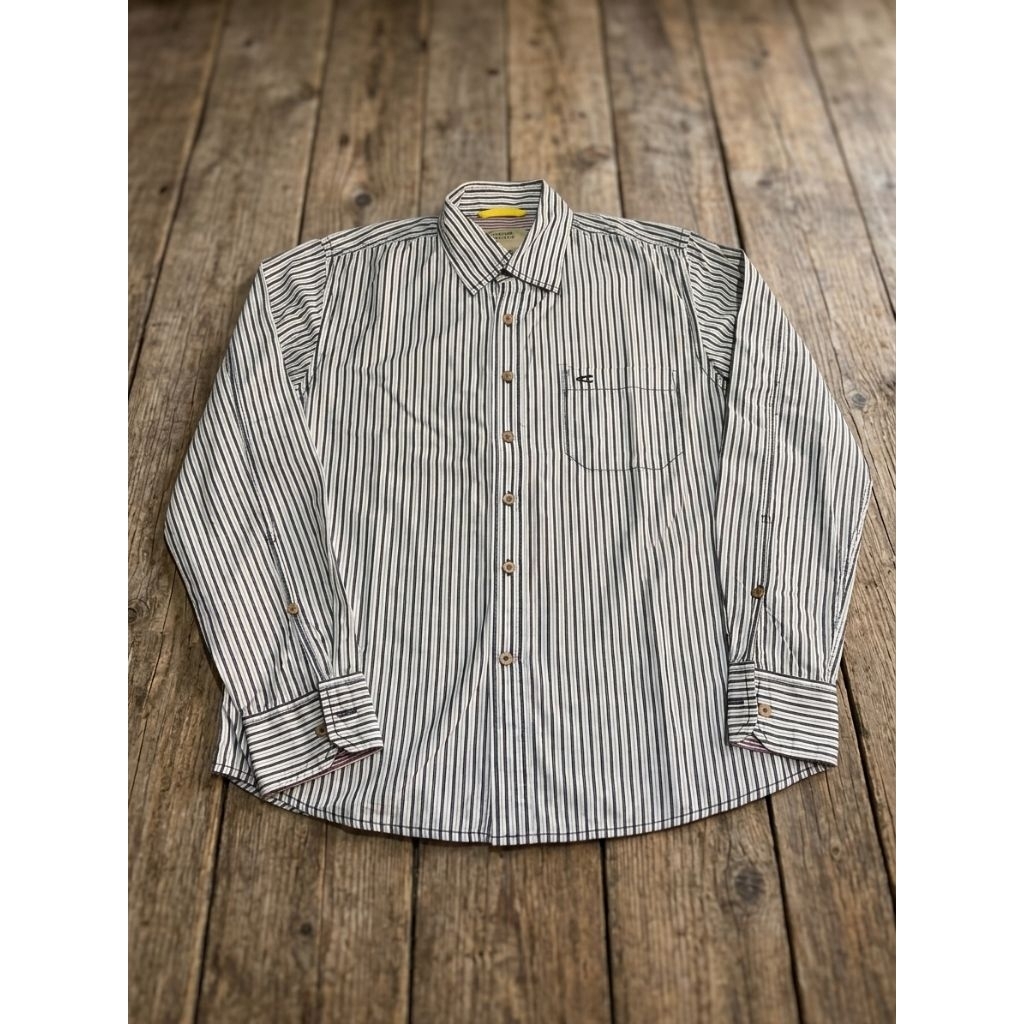kemeja salur camel active