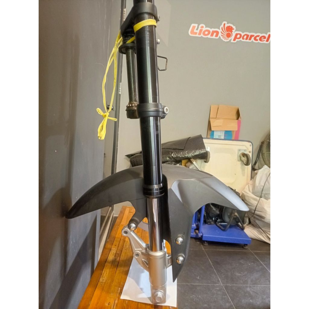 shock depan usd r15 v3 ori copotan