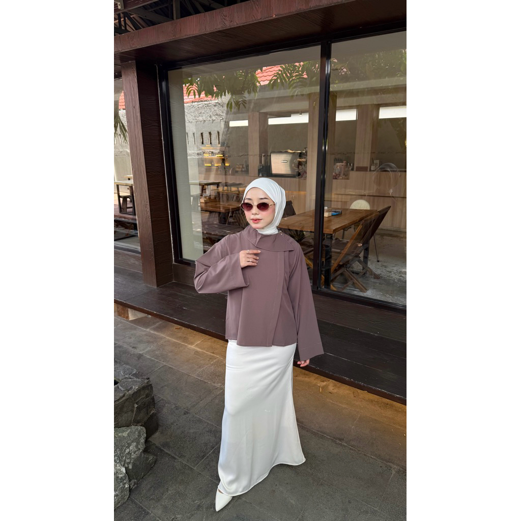 Kaela Blouse | Blouse Wanita Premium | Atasan Wanita Elegan | Blouse Formal Casual | Hijab Friendly