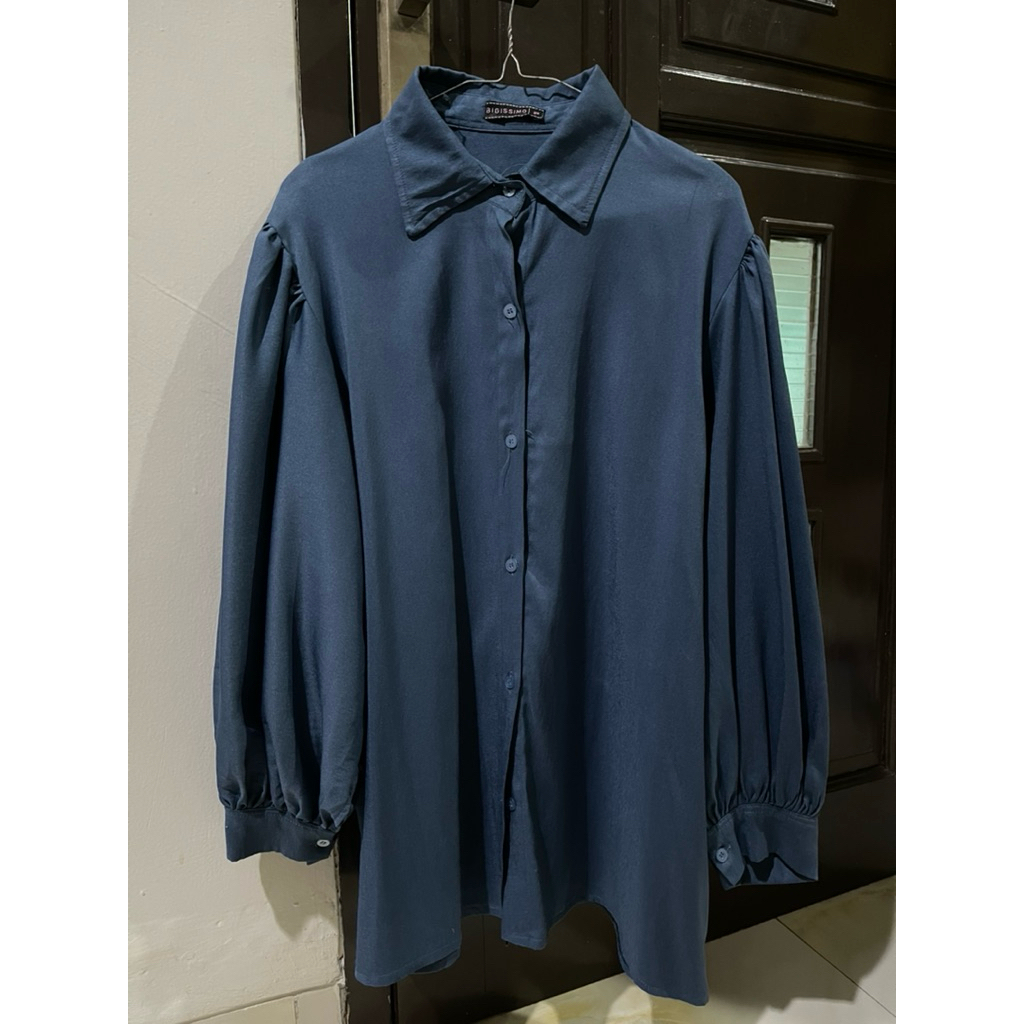 Preloved - Kemeja Wanita Teal Blue Lengan Balon