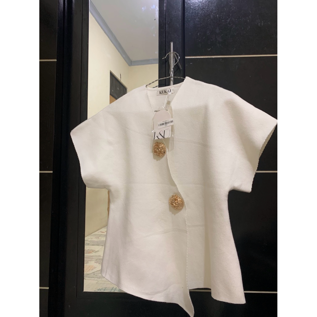 [PRELOVED] SELENE TOP KUKAI | OUTER KUKAI | CARDIGAN KUKAI
