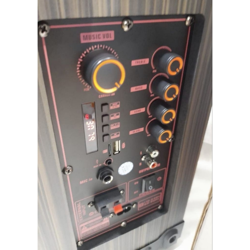 wireless speaker  ndr c8 1000 watt pmpo 8 inchi