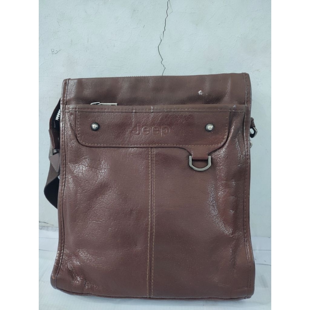 Tas Selempang Kulit Asli Jeep