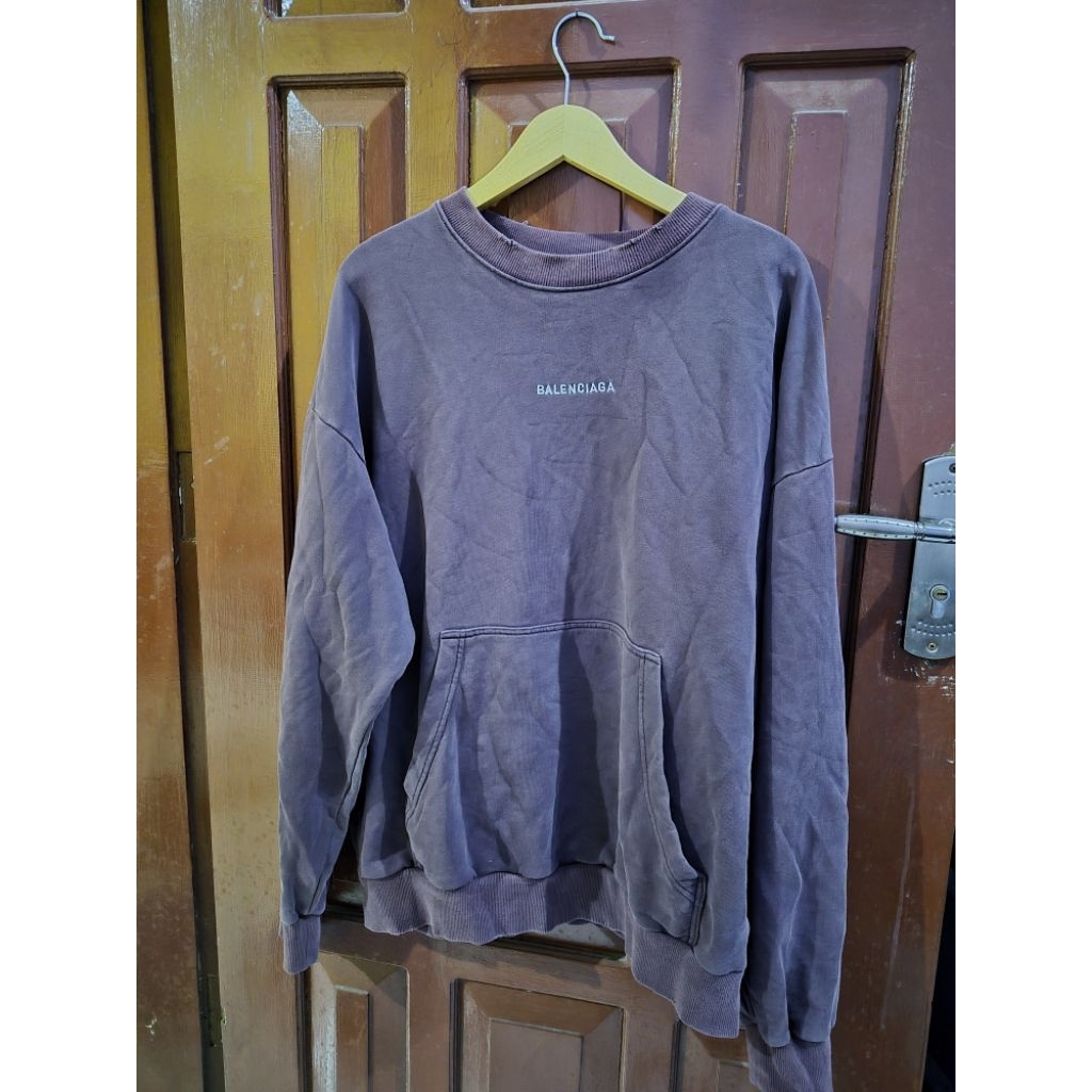 Crewneck balanciaga berkantong oversize