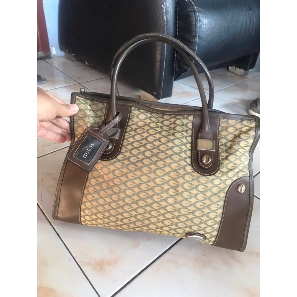 tas guess vintage