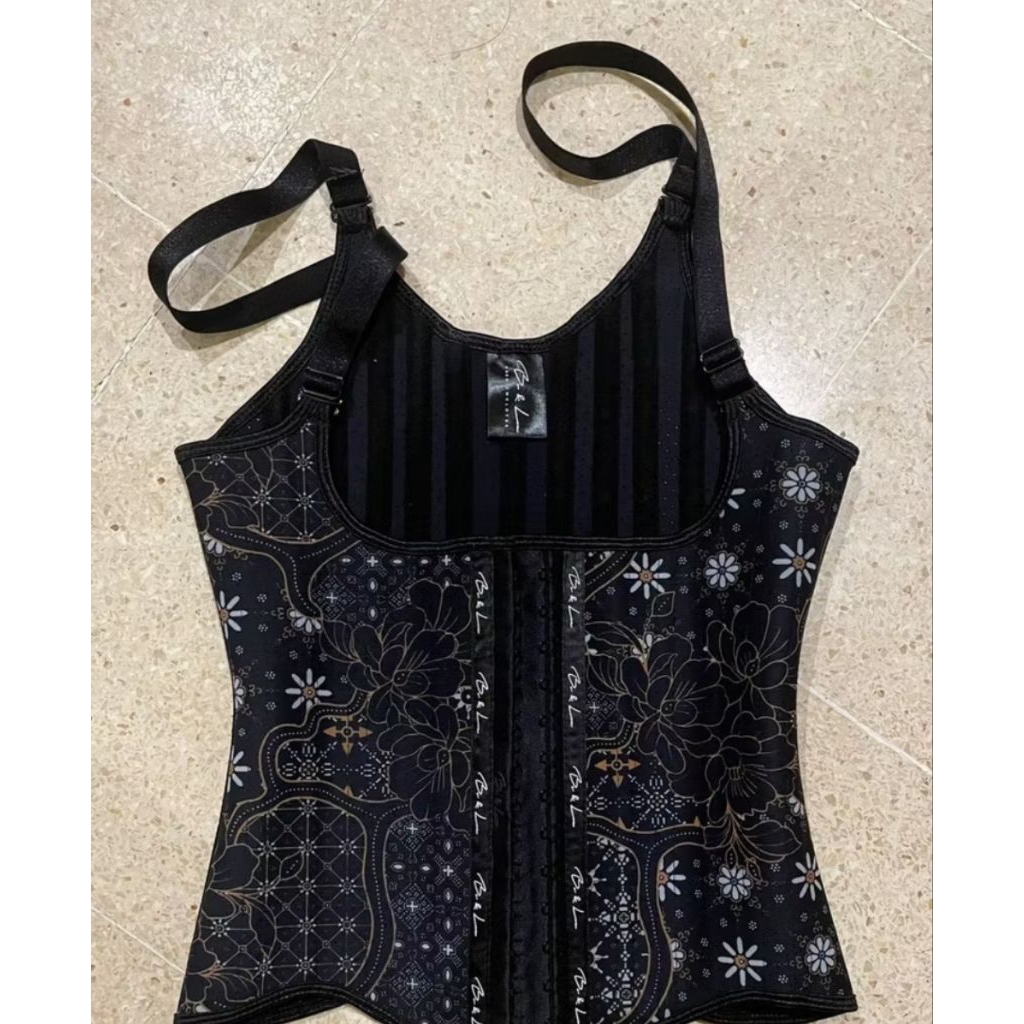korset cikor long torso batik