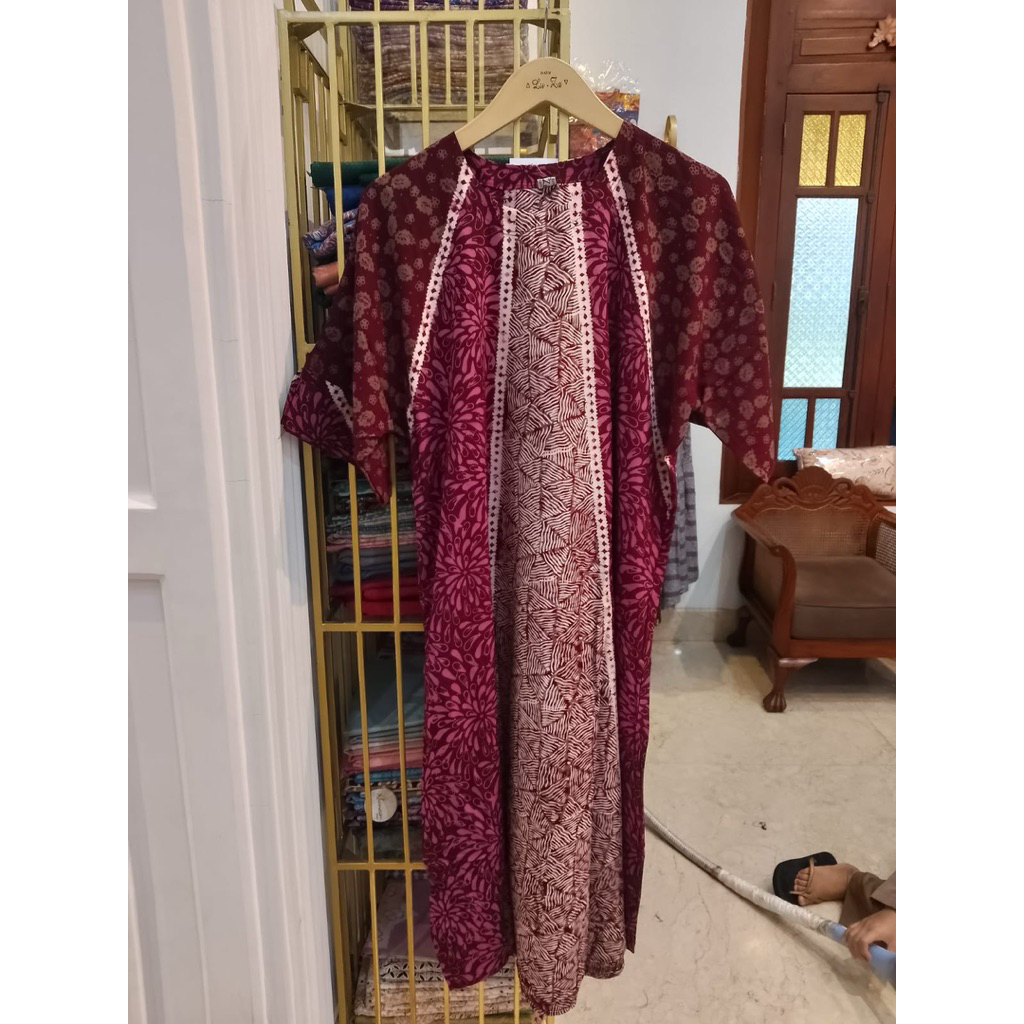Luza Batik Lowo