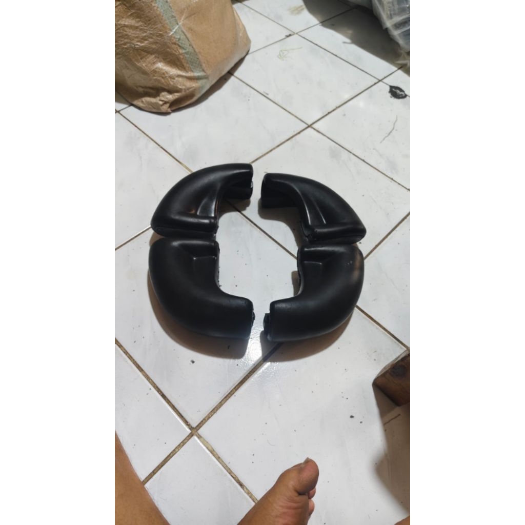 karet ujung foot step karet footstep injakan samping mobil model taruna komplit