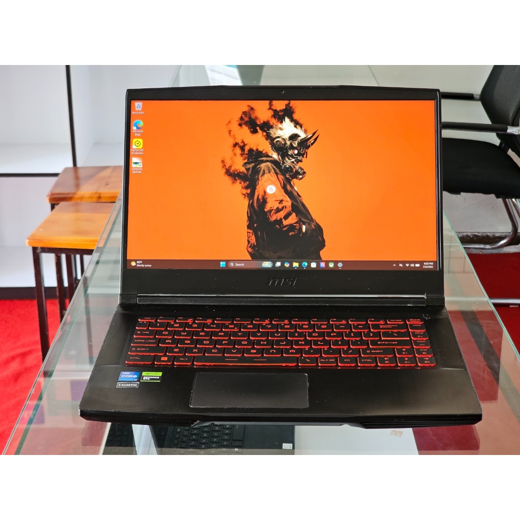 MSI GF63 Thin 11UC intel Core i7 Gen 11 Ram 8 GB SSD 512 GB Nvidia RTX 3050 144 Hz Gaming dan render