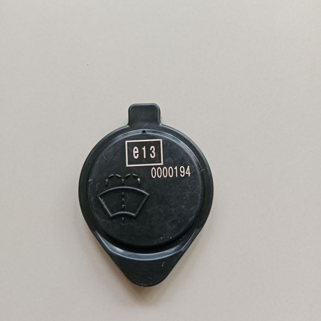 1pc tutup tabung washer wiper new vios,yaris,sienta