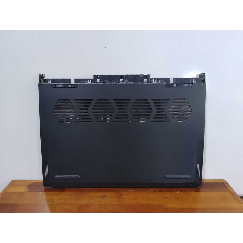 Casing Bawah Bottom Case Laptop  Lenovo Ideapad Gaming 3 15IAH7 3 15ARH7