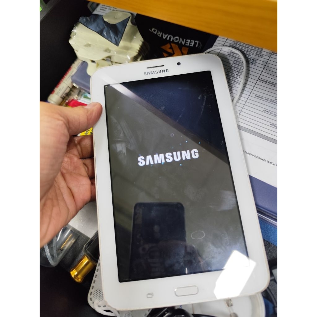TAB SAMSUNG 3V Minus