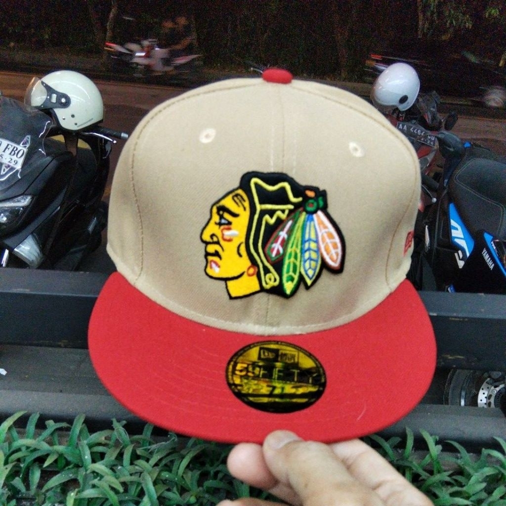 Topi Fitted NHL Chicago Blackhawks