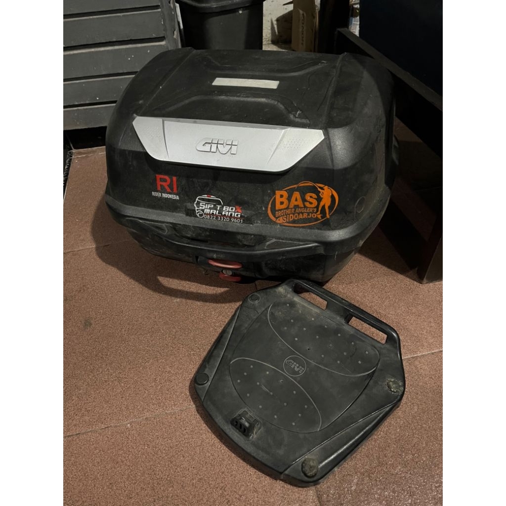 Box Givi E43NTL Bekas Lengkap, Tinggal Pakai