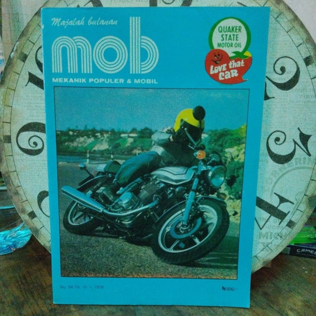 majalah bulanan mobil tahun februari 1979