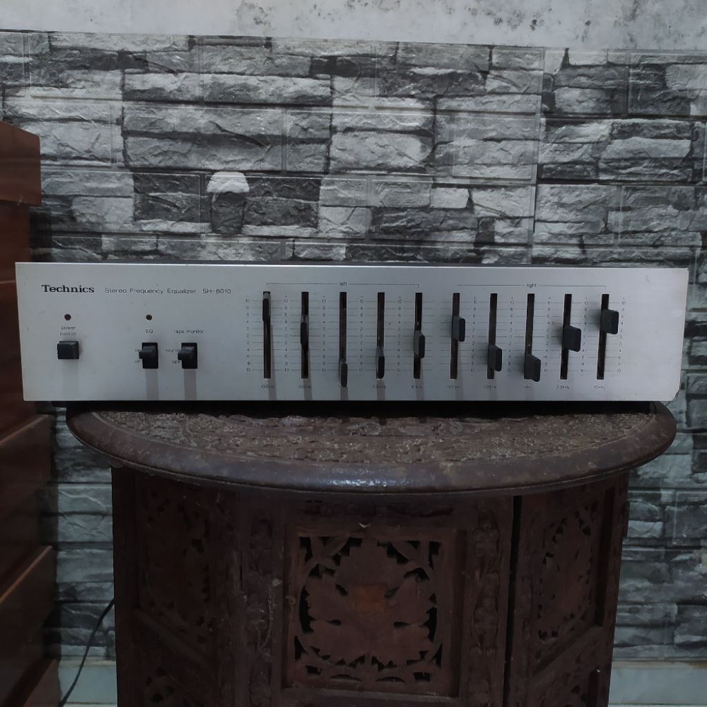 Technics Stereo Equalizer Sh-8010
