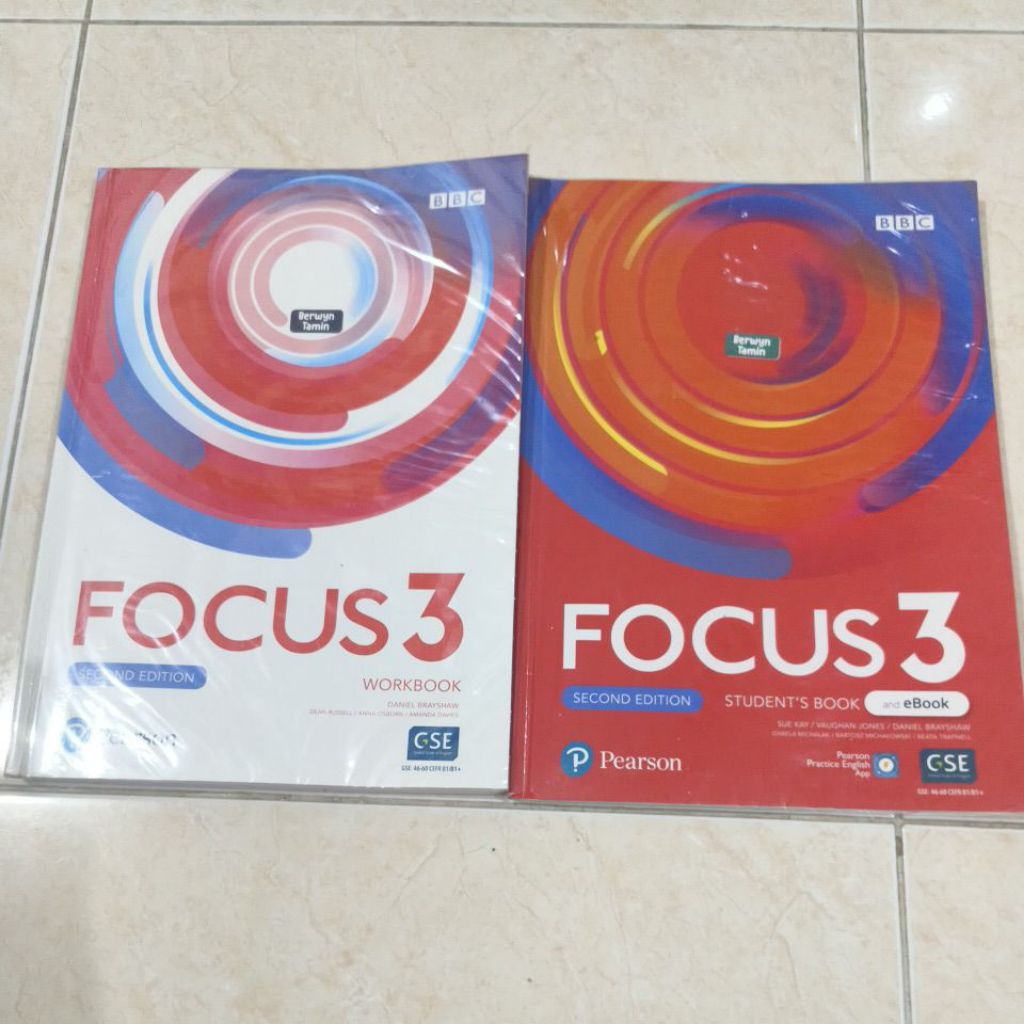 Buku Focus 3 Original Pearson