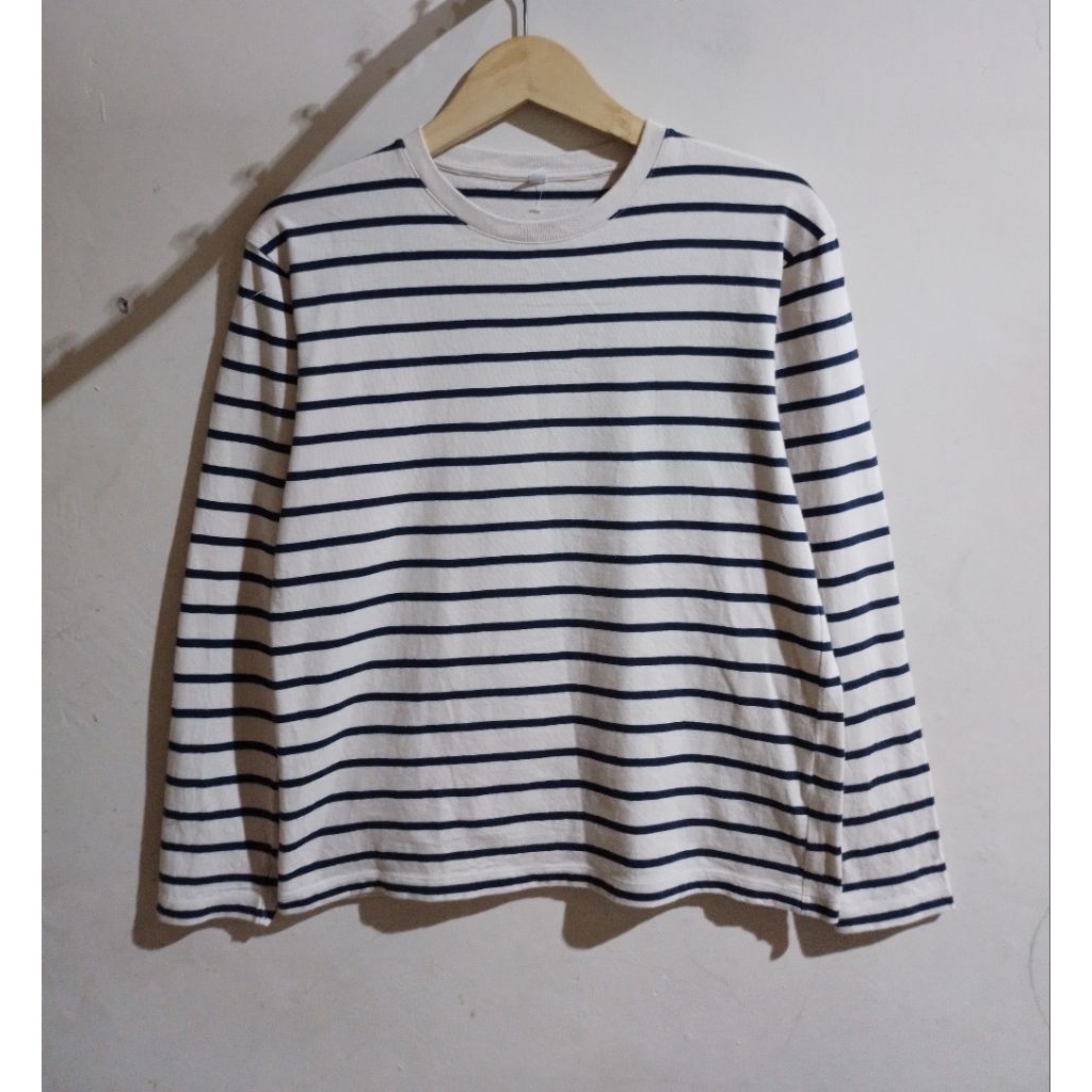 UNIQLO KIDS 160 Kaos Lengan Panjang Salur Warna Coksu & Hitam