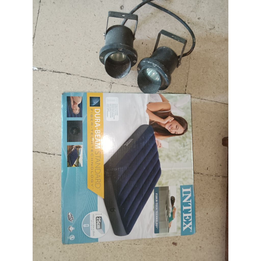 kasur angin intex