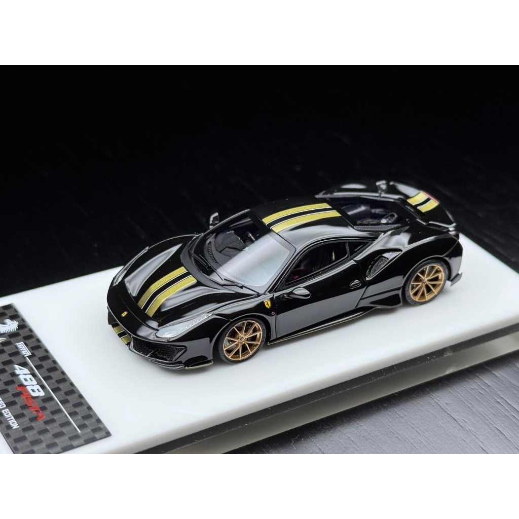 TOC FERRARI 488 PISTA NERO LIMITED EDITION RESIN FUELME FERRARI 488 PISTA NERO BLACK LIMITED EDITION