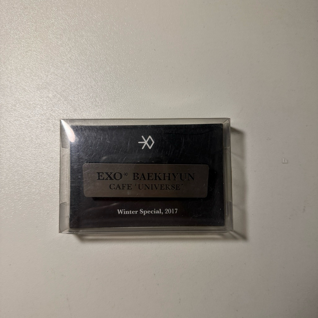 NAME BADGE UNIVERSE BAEKHYUN