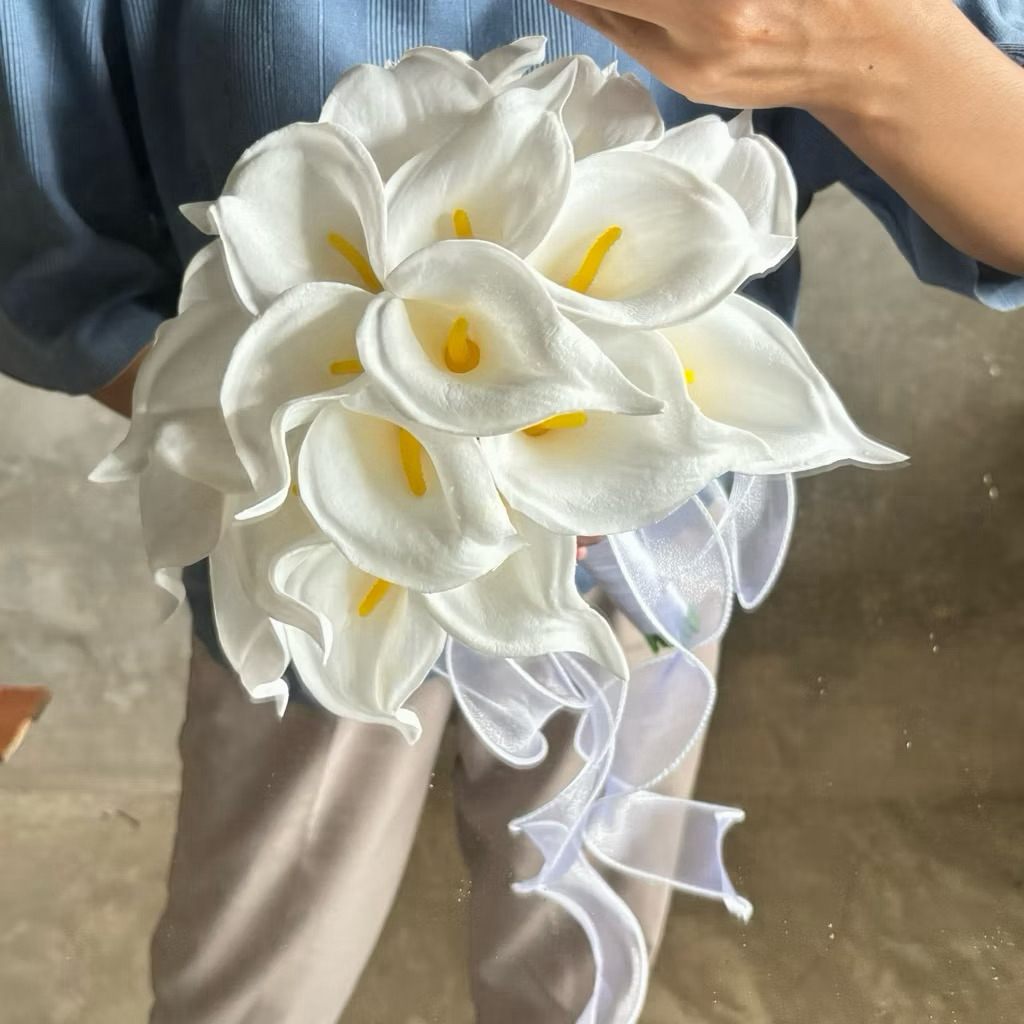 READY Calla Lily Bridal Bouquet/wedding bouquet/buket bunga calla lily /handbuket/handbouquet brides