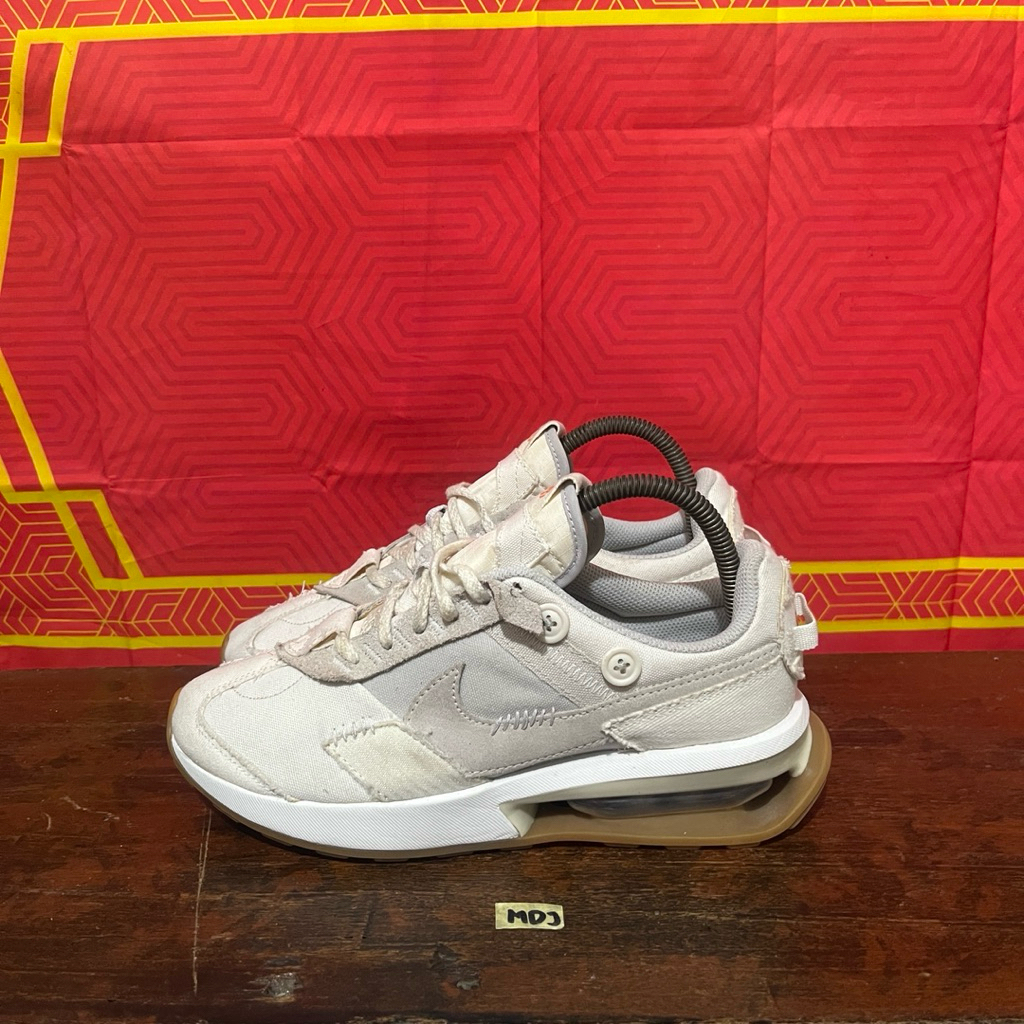 Sepatu nike pre-day voodoo photon size 39