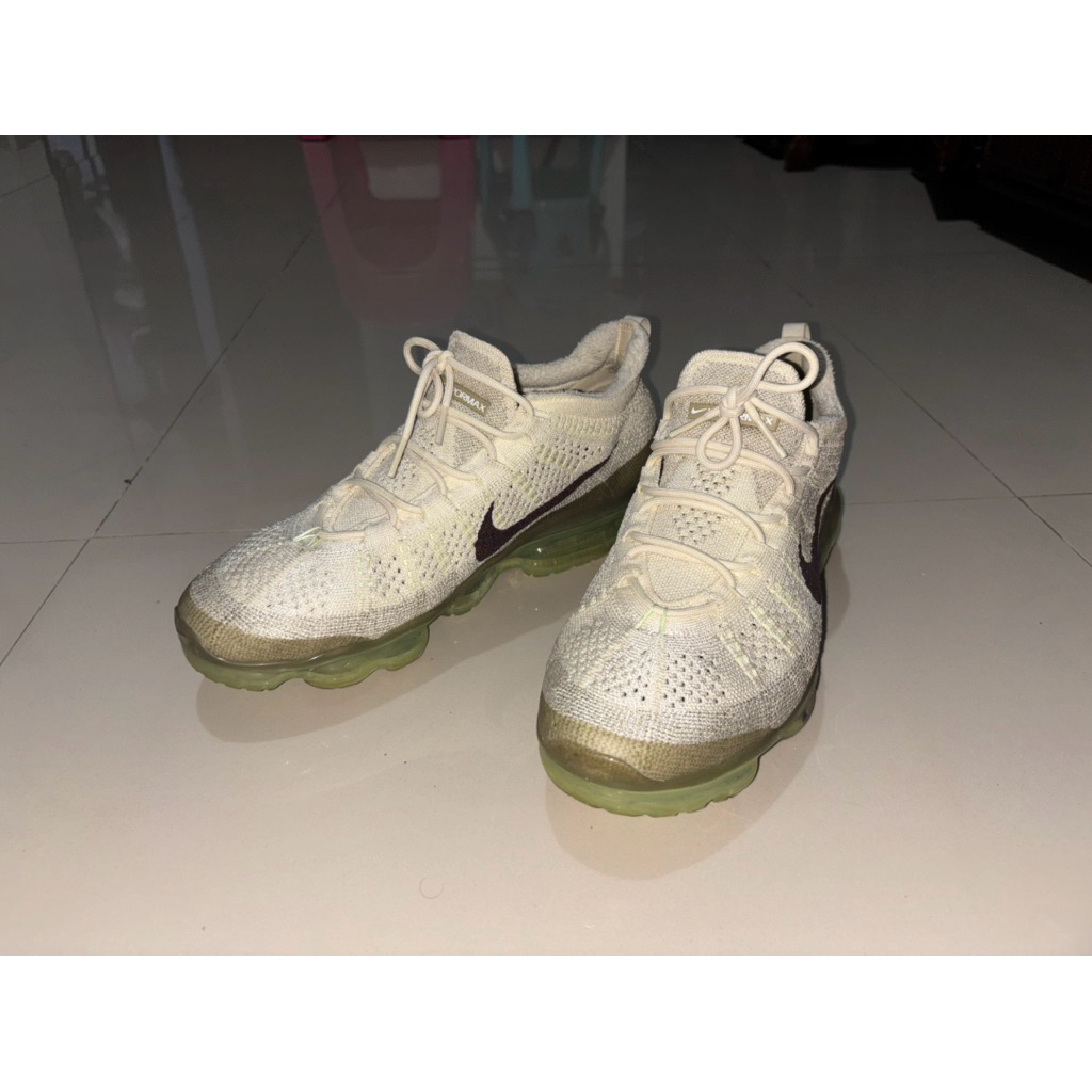 Nike Vapormax (Size 44.5) Second Nego