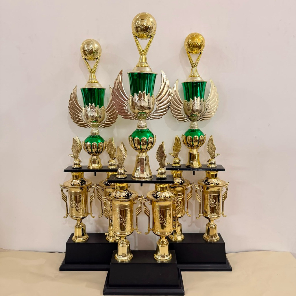 Trophy / Piala Bergilir 2 Kaki Sepakbola Futsal Body 09