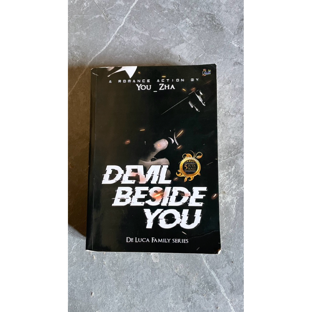 NOVEL ORI DEVIL BESIDE YOU
