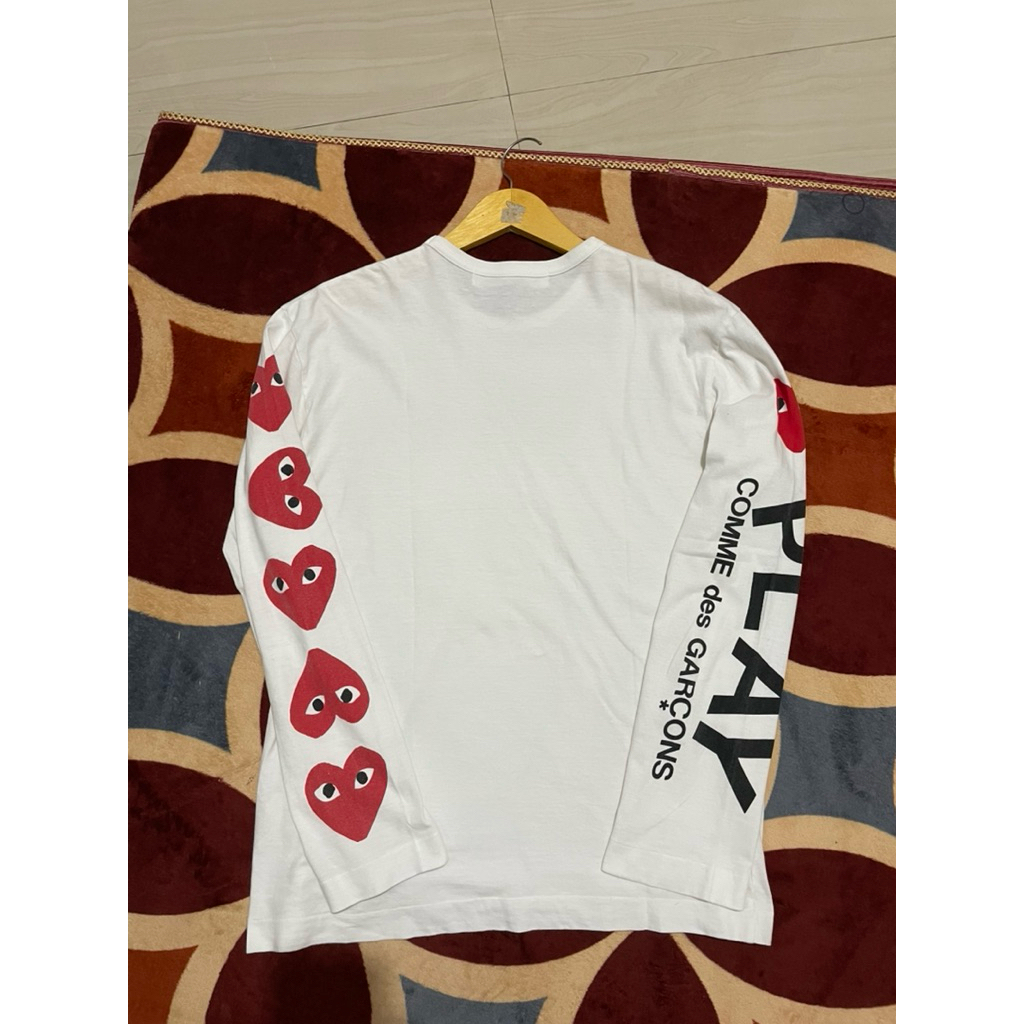 Kaos panjang Comme Des Garçons Play CDG Big Hearts