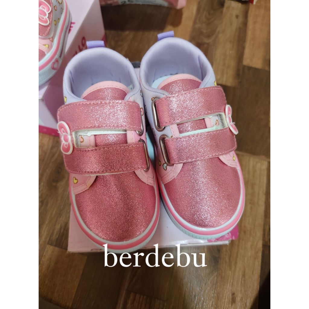 sepatu anak reject cewek
