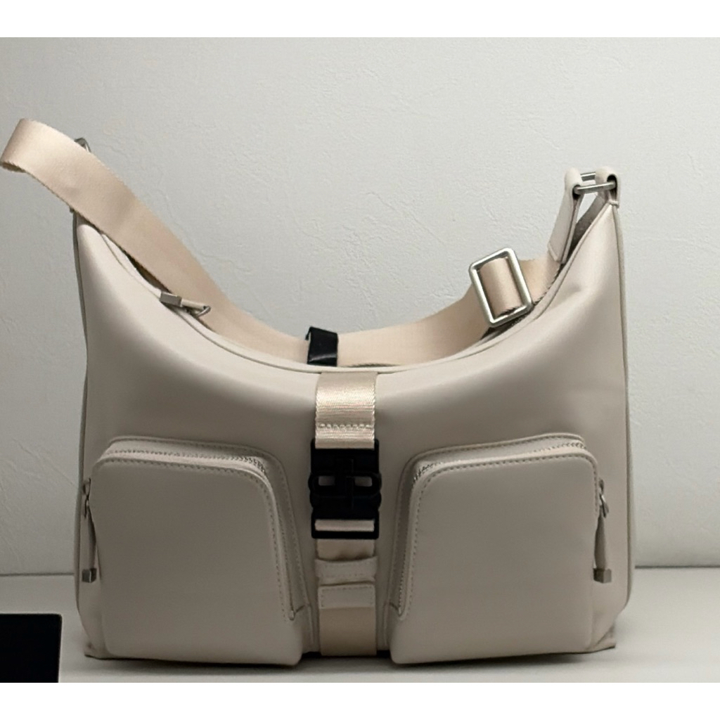 Pedro Men sling Bag