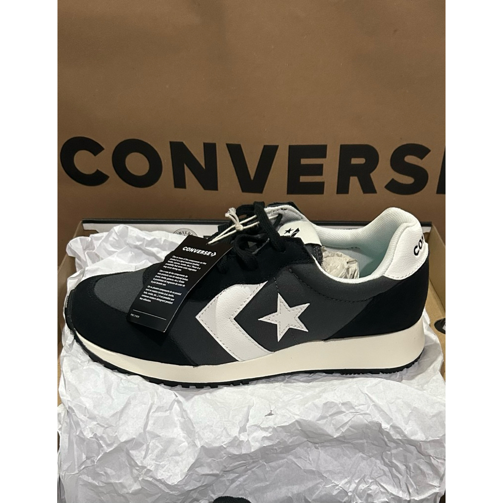 Converse omega trainer
