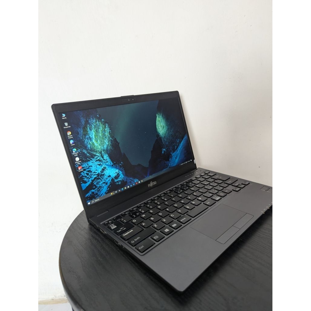 Fujitsu Lifebook U937