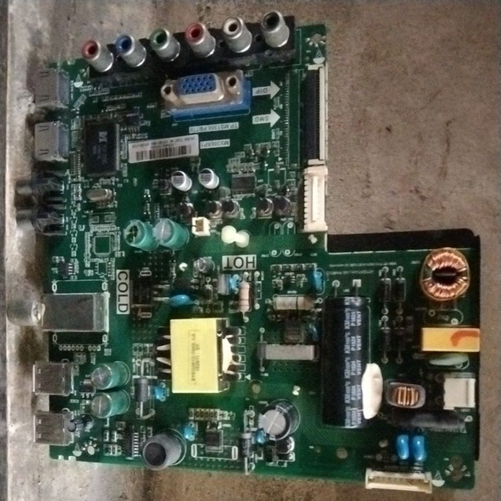 Mesin TV LED TCL 32inc (L32D2900)