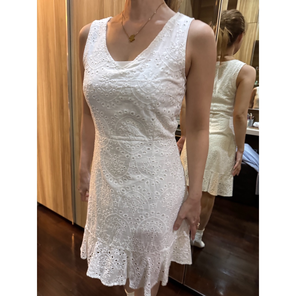 Dress Putih Brokat Eyelet Casual Korean Style XS
