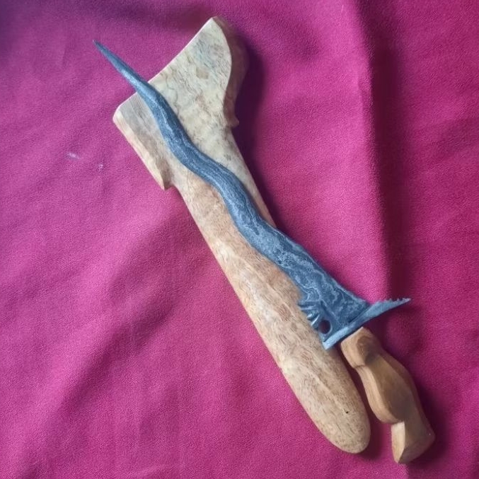 KERIS NAGA KIKIK LUK LIMA / KERIS AGEMAN