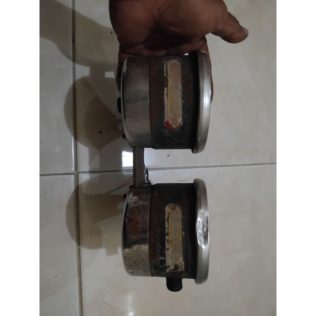 spedometer ts125 duster
