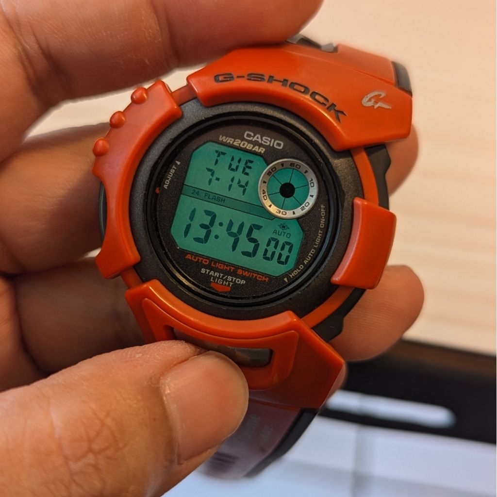 Casio G-Shock DWX-100 Orange