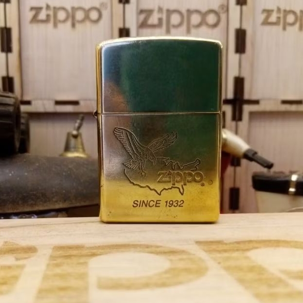 original Zippo Brass since 1932 flat bottom Romawi 1997