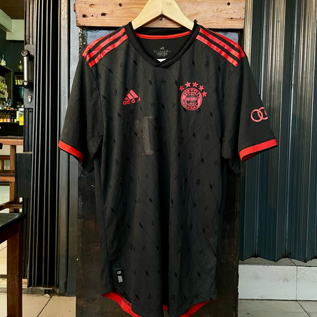 Jersey PI Bayern Munchen 2022/23