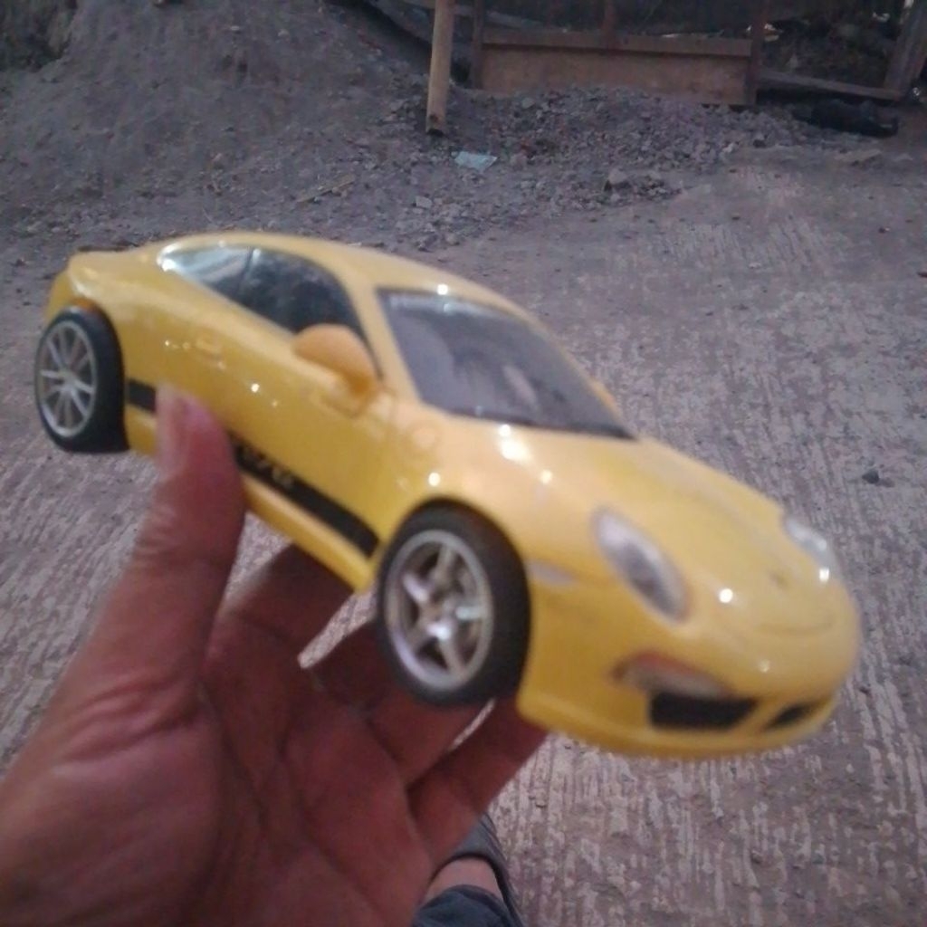 RC QD NIKKO (Bahan)