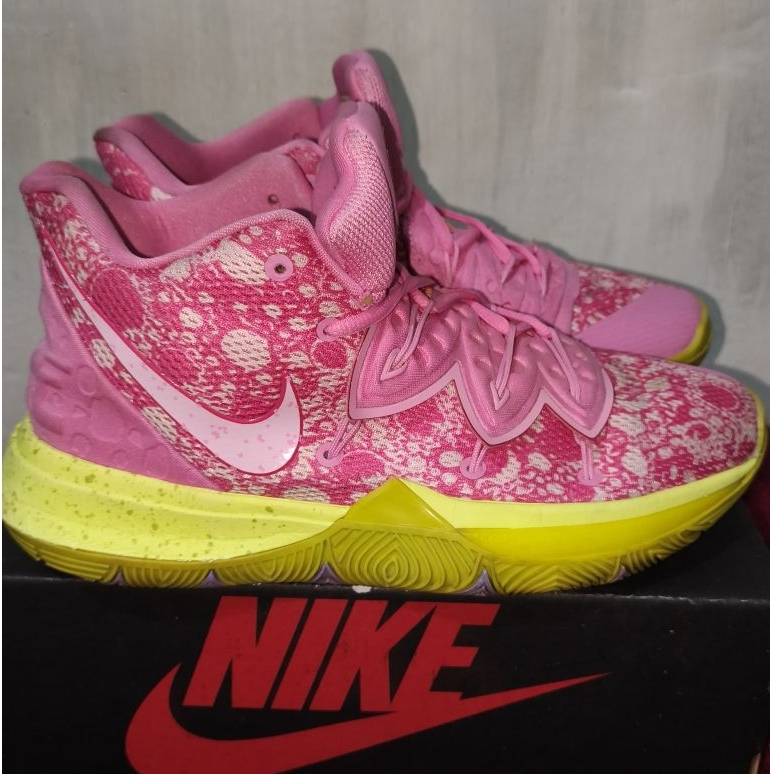 Kyrie 5 Patrick Star sz 43